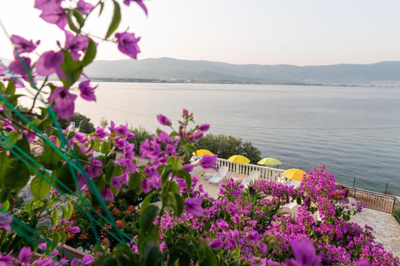 Villa Fjaba - By The Sea - With The Big Terraces & Great Sea View Trogir Exterior foto