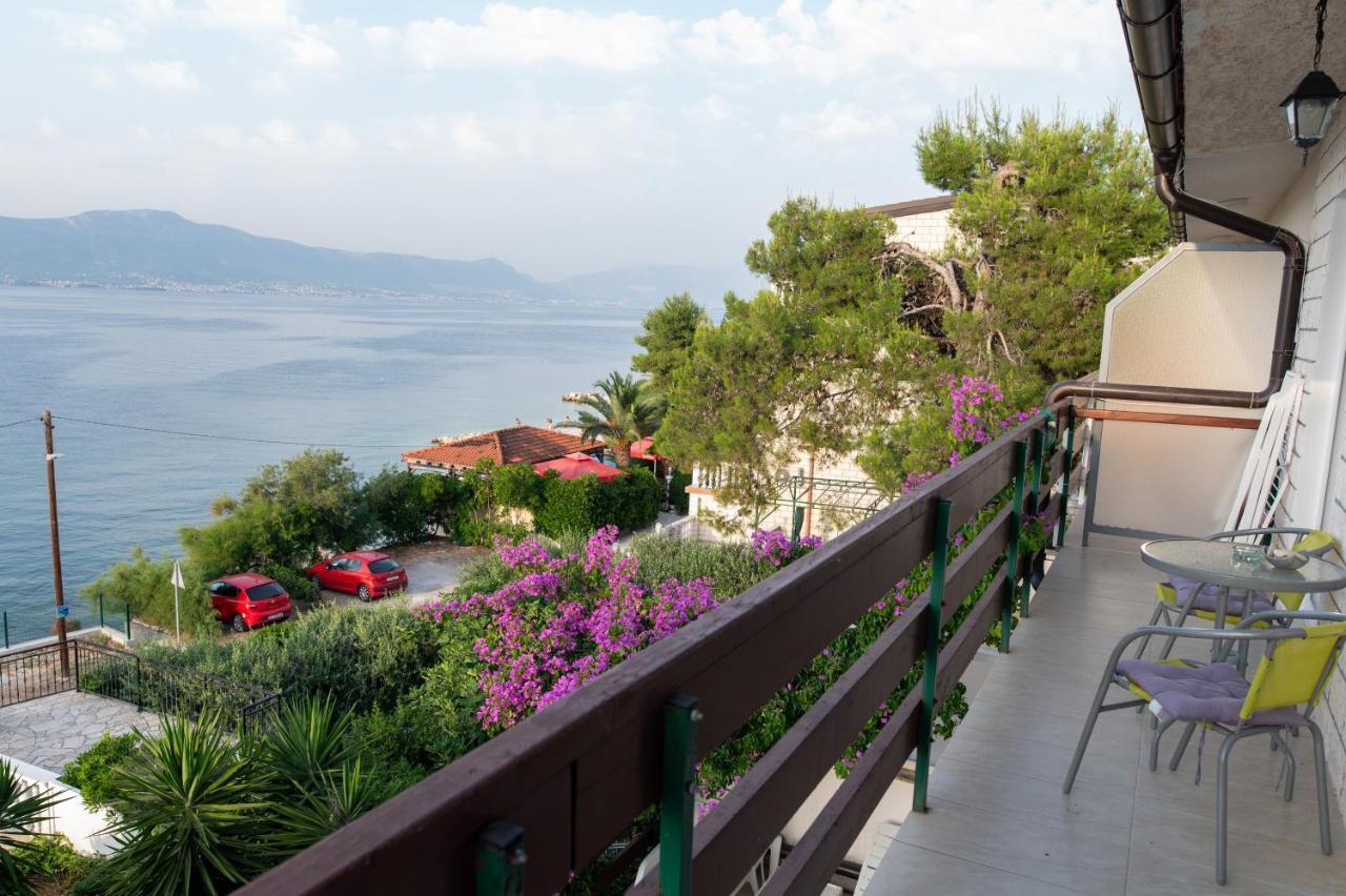 Villa Fjaba - By The Sea - With The Big Terraces & Great Sea View Trogir Exterior foto